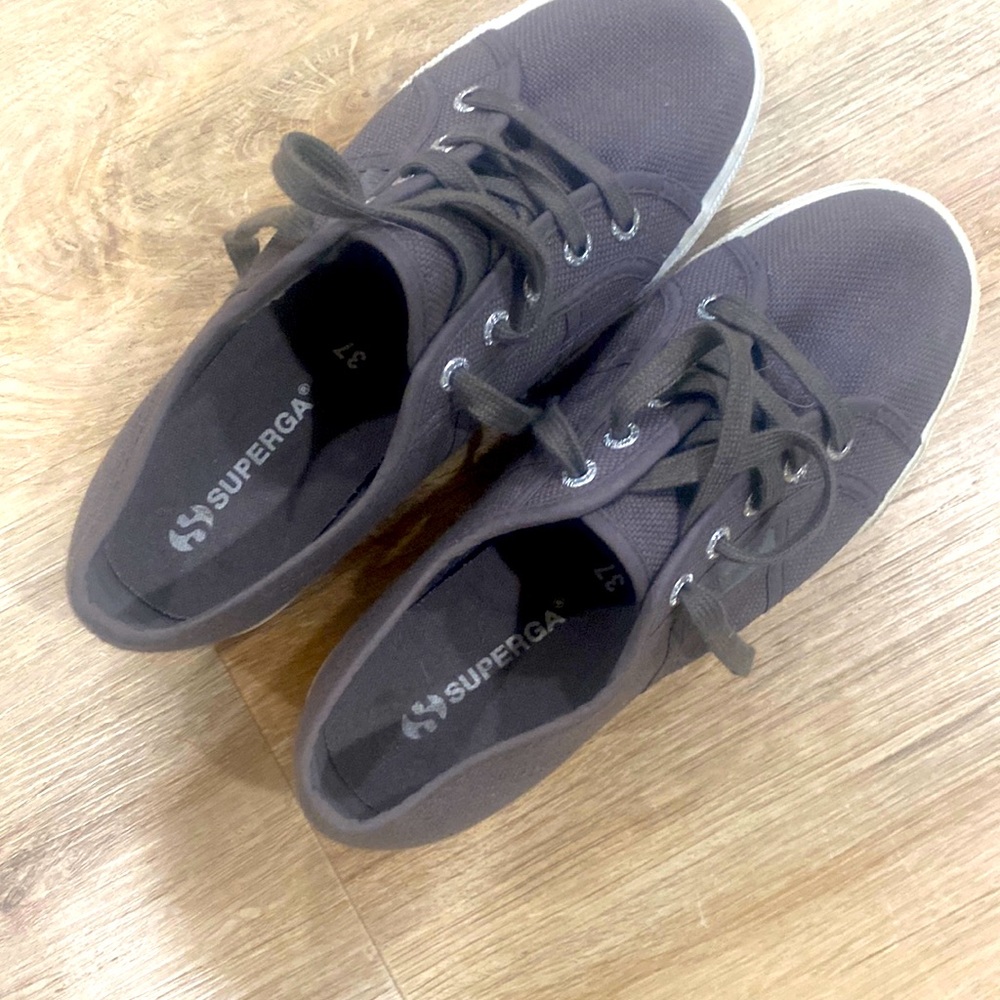 Superga Platform Charcoal tennis shoe Sz 37